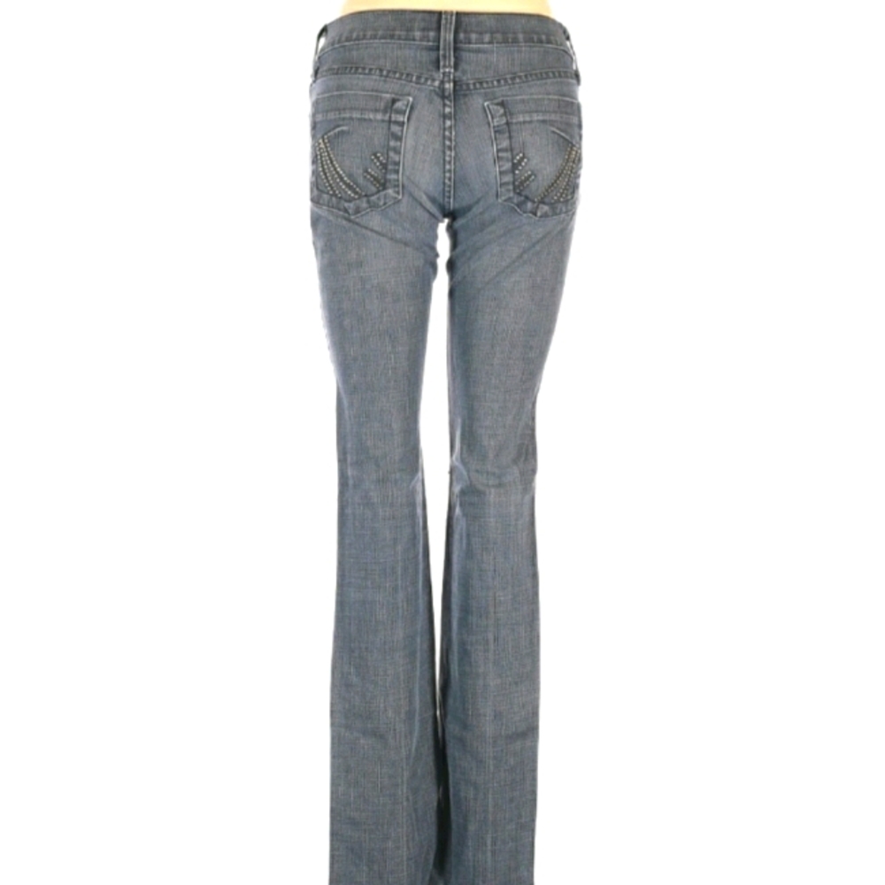Gorgeous Dark Wash Mid Rise Bootleg James Jeans 26